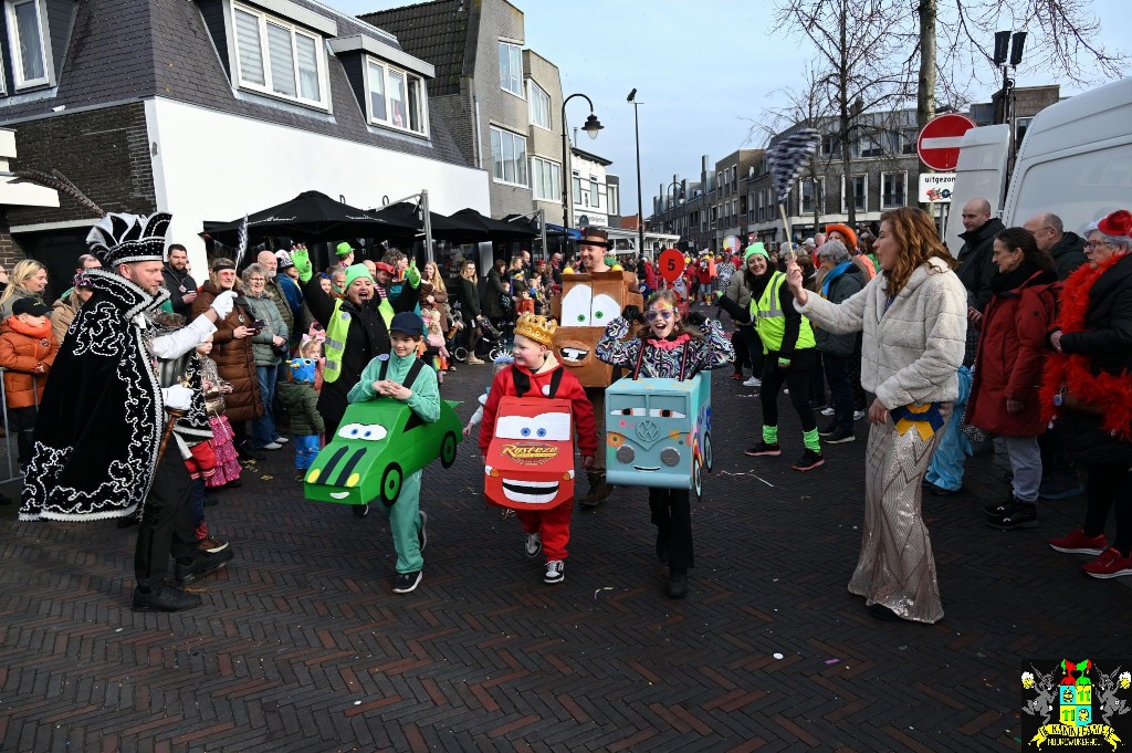 ../Images/Kinderoptocht 2024 077.jpg